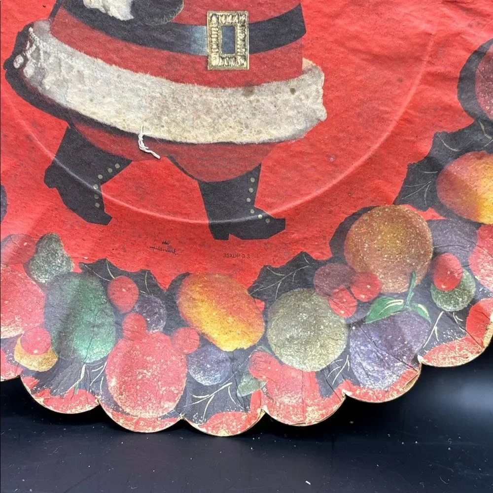 Vintage 1960’s Hallmark paper Santa Holiday Plate